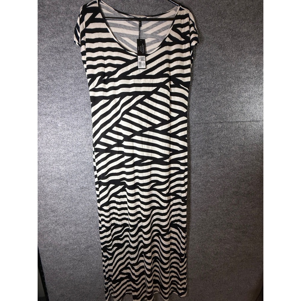 Daisy Fuentes Petites Maxi Dress PXL Black White Striped Geometric Rayon Onyx